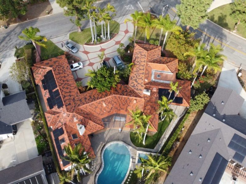 f2-1024×576 f2-1024x576